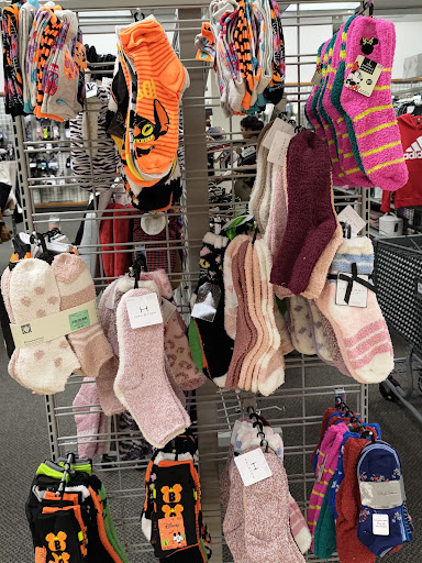 Clothing Store «Burlington Coat Factory», reviews and photos, 3050 N 5th Street Hwy, Reading, PA 19605, USA