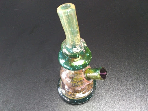 Vaporizer Store «Smoke Spot Smoke Shop», reviews and photos, 24424 Hawthorne Blvd, Torrance, CA 90505, USA