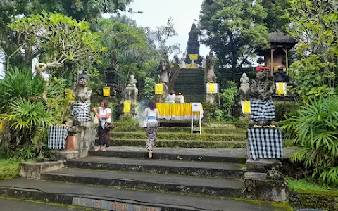 Pura Gunung Sari image