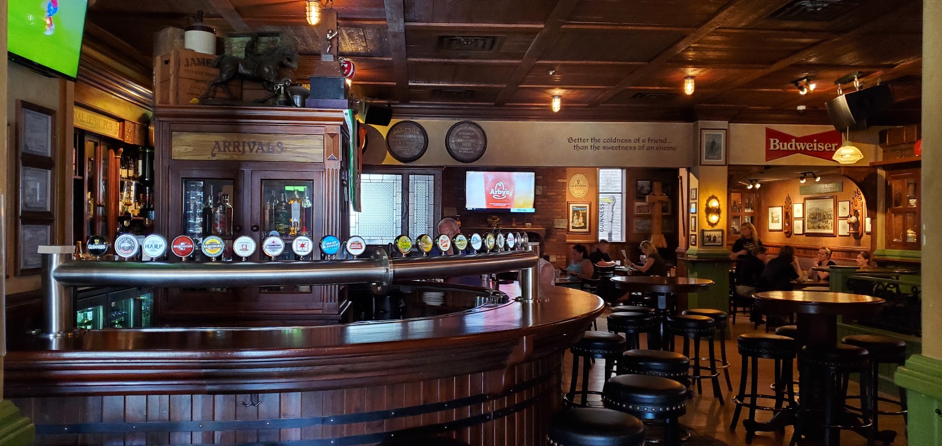 The Curragh Irish Pub