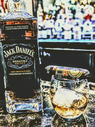 Tobacco Shop «Smoke Inn», reviews and photos, 801 Village Blvd #305, West Palm Beach, FL 33409, USA