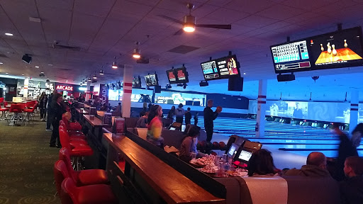 Bowling Alley «Bowlmor Long Island», reviews and photos, 895 Walt Whitman Rd, Melville, NY 11747, USA