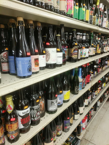 Grocery Store «Hammondsport Grocery», reviews and photos, 22 Shether St, Hammondsport, NY 14840, USA