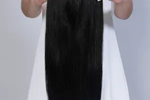 INSTA HAIR | Hair Bonding | Hair Extensions | Hair wigs | Hair Replacement center | Hair Toppers | Hair wigs image