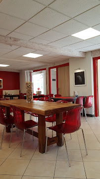 Atmosphère du Restaurant gastronomique Au Vieux Pressoir - Maison Gublin à Mesnil-Saint-Père - n°11