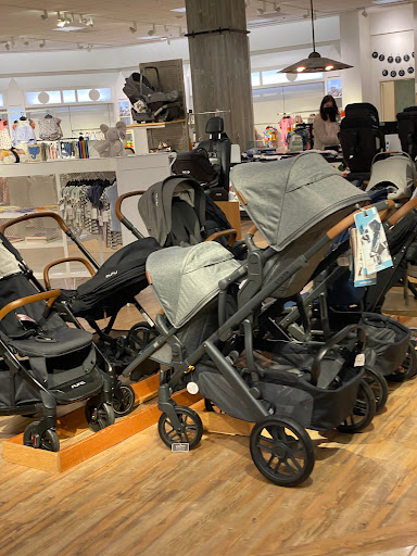 Department Store «Nordstrom Hillsdale Shopping Center», reviews and photos, 130 E Sailer Dr, San Mateo, CA 94403, USA