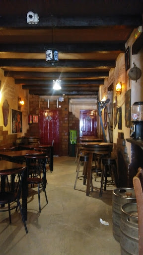 Las Tortugas Bar