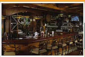 Knick's Tavern & Grill image