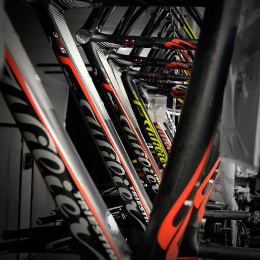 Outdoor Sports Store «twohubs cycling boutique», reviews and photos, 27231 Burbank #201, Foothill Ranch, CA 92610, USA