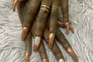 Queen Nails & Skin Care image