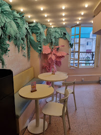 Atmosphère du Restaurant végétalien Vegan & Tasty - NakedBurger à Paris - n°4