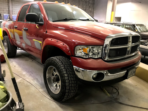 Auto Body Shop «Maaco Collision Repair & Auto Painting», reviews and photos, 4429 Brookfield Corporate Dr Suite 1000, Chantilly, VA 20151, USA