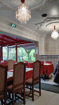 Atmosphère du Restaurant marocain Restaurant L'Arganier à Fontenay-aux-Roses - n°11