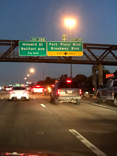 Tattoo Shop «Bloodline Tattoos», reviews and photos, 3304 Auburn St, Houston, TX 77017, USA