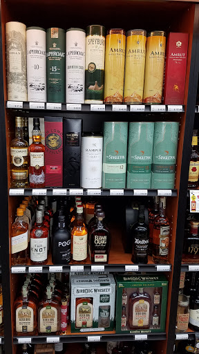 Liquor Store «Sterling Liquors», reviews and photos, 211 N White Horse Pike, Laurel Springs, NJ 08021, USA