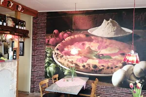 Crazy Italy Pizzeria & Bistro image