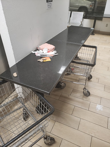 Laundromat «Tampa Laundry Company», reviews and photos, 4520 W Gandy Blvd, Tampa, FL 33611, USA