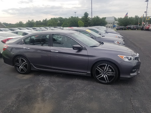 Car Dealer «Vinart Dealerships», reviews and photos, 675 State Ave, Emmaus, PA 18049, USA