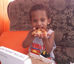 Debonairs Pizza photo