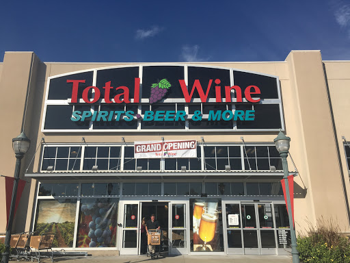 Shopping Mall «Paddock Shops», reviews and photos, 4055 Summit Plaza Dr, Louisville, KY 40241, USA