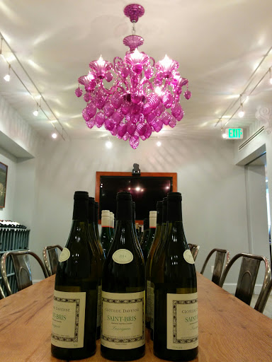 Wine Store «DCanter Wine Boutique», reviews and photos, 545 8th St SE, Washington, DC 20003, USA