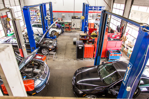 Auto Repair Shop «Premier Auto Repair», reviews and photos, 1177 Alpharetta St # C, Roswell, GA 30075, USA