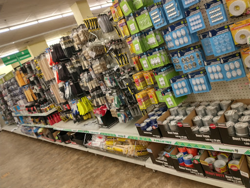 Dollar Store «Dollar Tree», reviews and photos, 100 Mamaroneck Ave, White Plains, NY 10601, USA