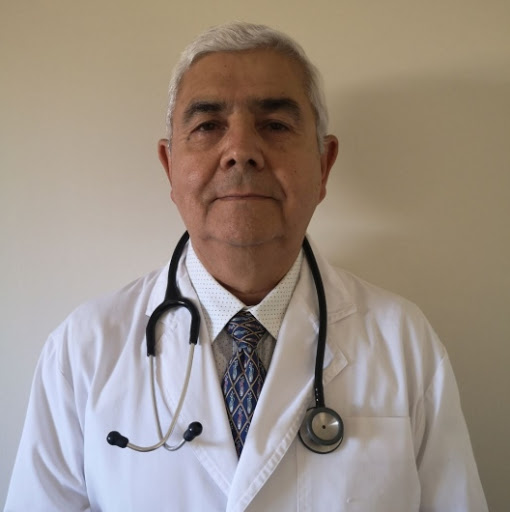 Dr. Iván Sobarzo, Geriatra