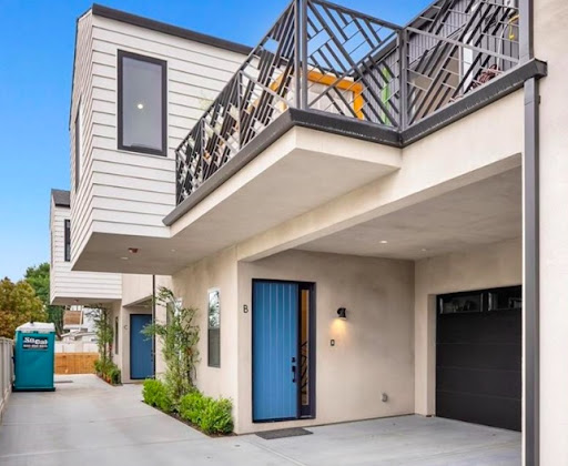 Cari & Britt Properties Vista Sothebys International Realty image