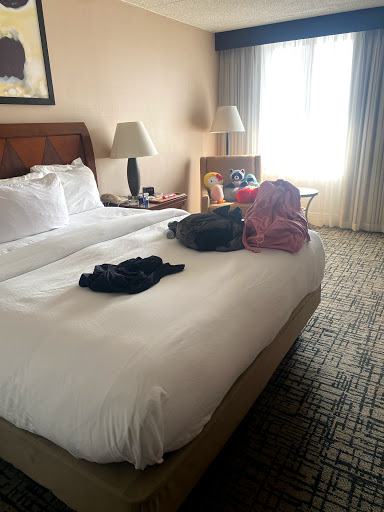 Hotel «DoubleTree by Hilton Hotel Syracuse», reviews and photos, 6301 NY-298, East Syracuse, NY 13057, USA