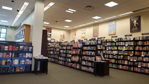 Book Store «Barnes & Noble», reviews and photos, 1430 Plaza Pl, Southlake, TX 76092, USA