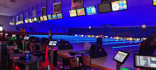 Bowling Alley «Sunset Lanes», reviews and photos, 620 US-75, Moorhead, MN 56560, USA
