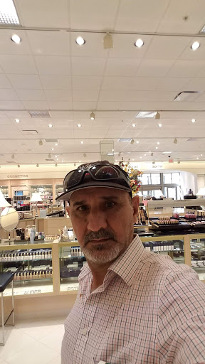 Department Store «Von Maur», reviews and photos, 2 Fountain Grass Dr, Lake St Louis, MO 63367, USA