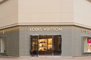 Louis Vuitton Newport Beach Fashion Island Neiman Marcus image