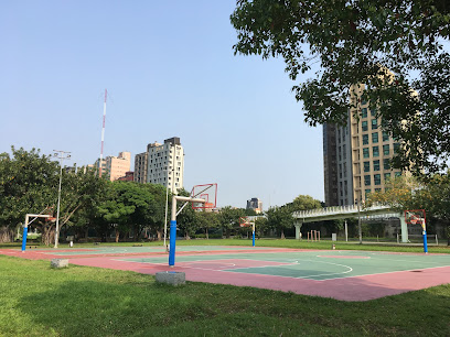 古亭河滨篮球场