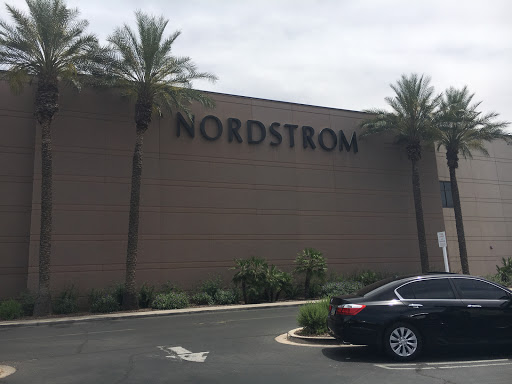 Department Store «Nordstrom Chandler Fashion Center», reviews and photos, 3199 W Chandler Blvd, Chandler, AZ 85226, USA