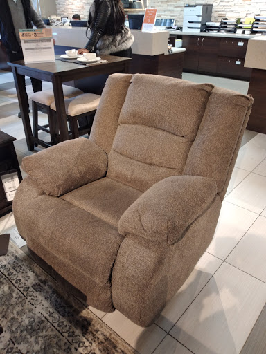 Furniture Store «Ashley HomeStore», reviews and photos, 7780 S Cicero Ave, Burbank, IL 60459, USA