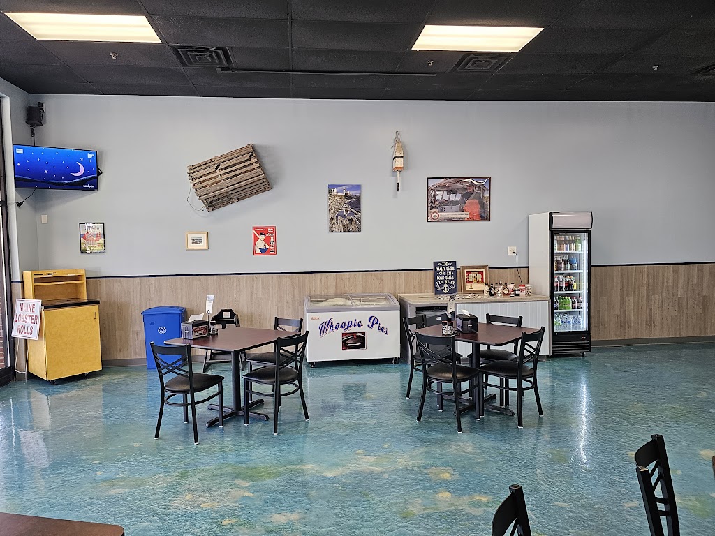 Maine Lobster Roll Company, Eastwood Rd 28403