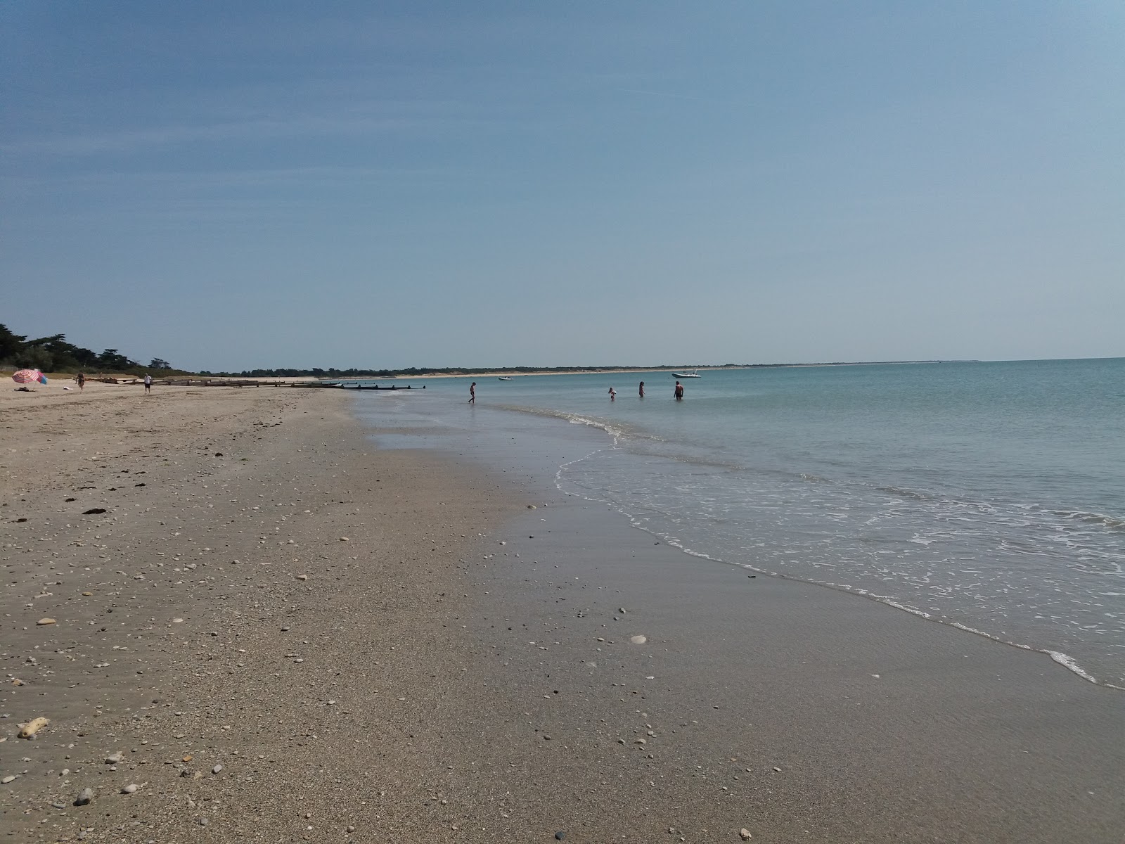 Photo de Le Martray Beach et le règlement