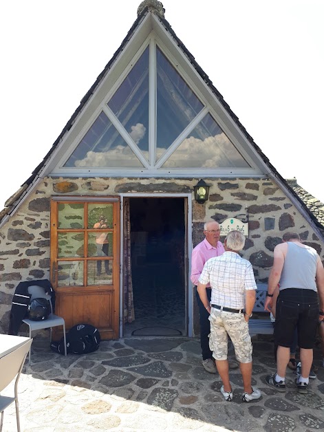 Buron du Chaussedier à Le Vaulmier (Cantal 15)