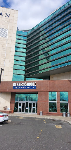 Barnes & Noble, 1040 Morris Ave, Union, NJ 07083, USA, 