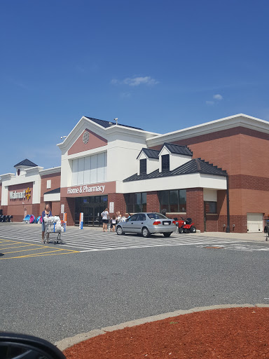 Department Store «Walmart Supercenter», reviews and photos, 100 Valley Pkwy, Whitinsville, MA 01588, USA