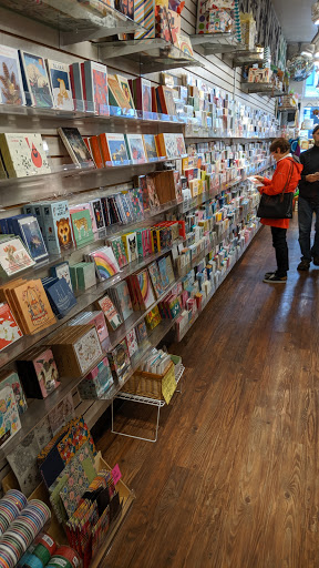 Gift Shop «Presents of Mind», reviews and photos, 3633 SE Hawthorne Blvd, Portland, OR 97214, USA