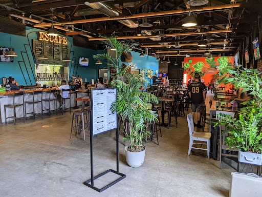 Escape Craft Brewery: Downtown Oasis
