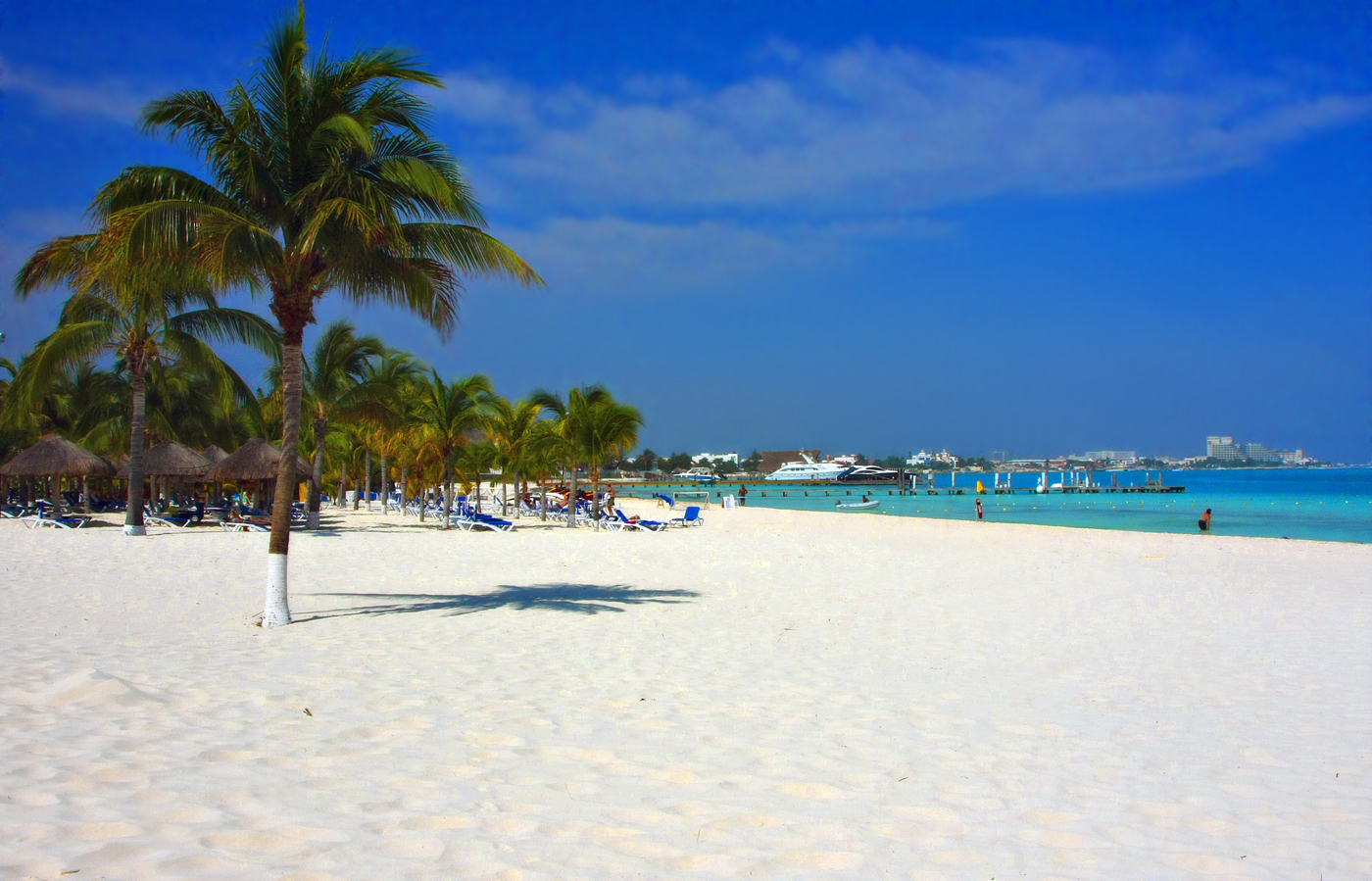 Foto di Spiaggia Ancha - luogo popolare tra gli intenditori del relax