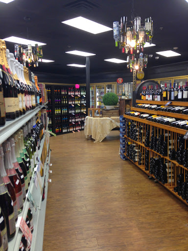 Liquor Store «Cask and Bottle Liquor Store», reviews and photos, 313 Littleton Rd, Chelmsford, MA 01824, USA