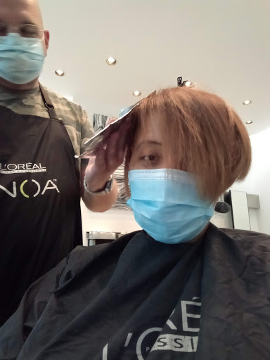 Beauty Salon «Maxine Salon», reviews and photos, 712 N Rush St, Chicago, IL 60611, USA