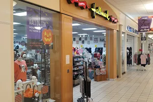 Lynn's Hallmark Shop image