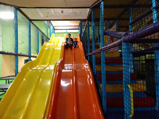 Amusement Center «Catch Air Grand Rapids», reviews and photos, 2978 28th St SE, Grand Rapids, MI 49512, USA