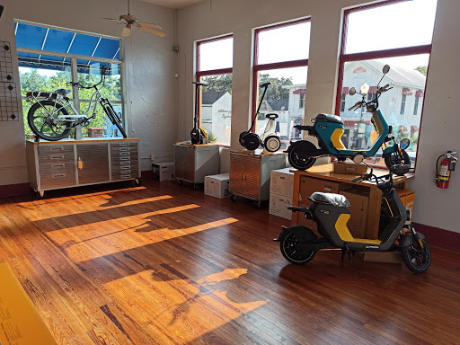 Motor Scooter Dealer «Segway Of Central Florida», reviews and photos, 430 Alexander St, Mt Dora, FL 32757, USA